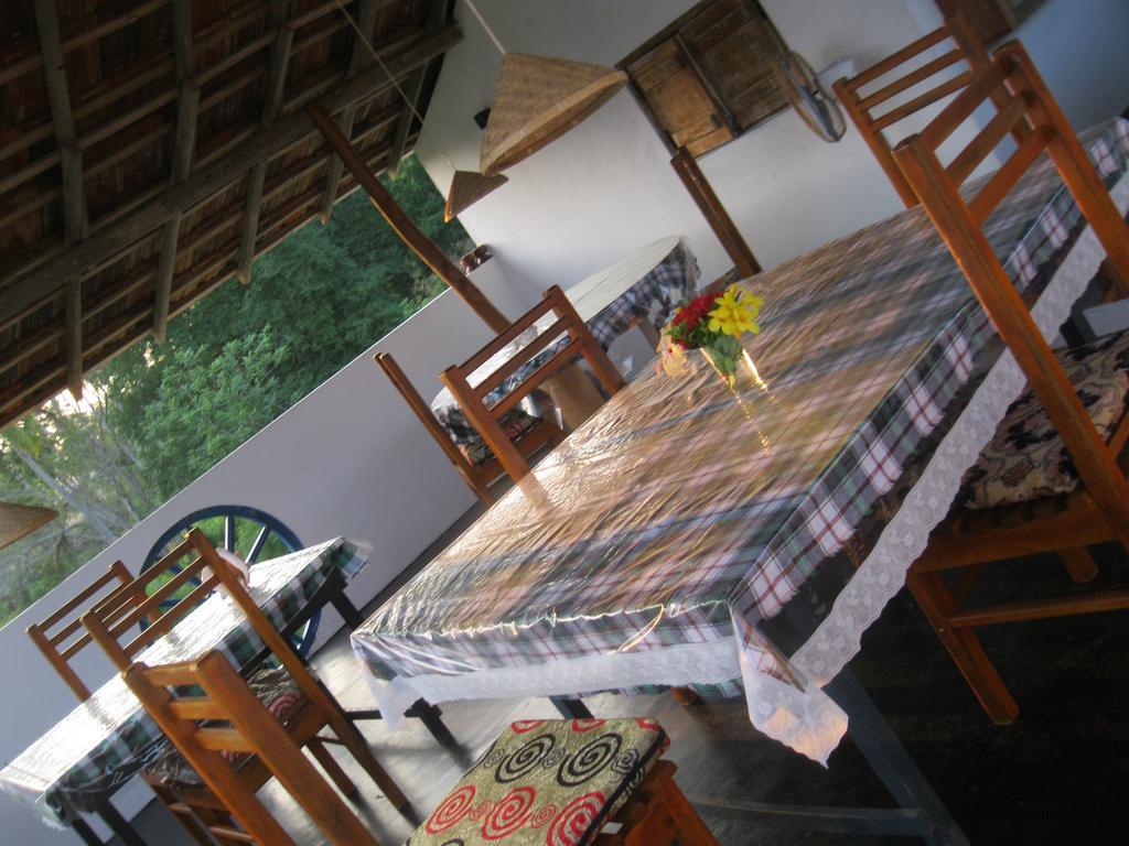 Ferienwohnung Sunshine Cafe Tangalle Exterior foto