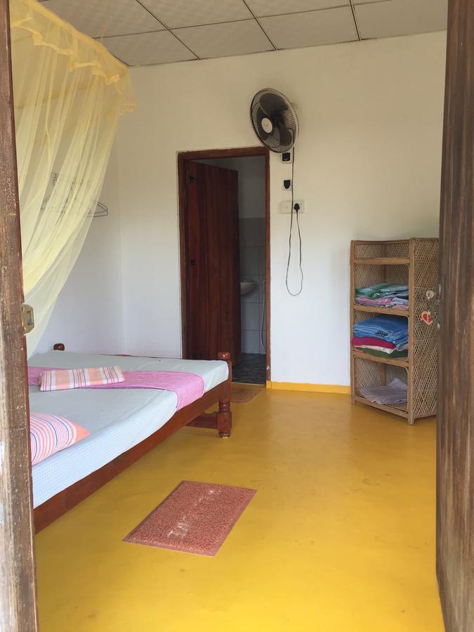 Ferienwohnung Sunshine Cafe Tangalle Exterior foto