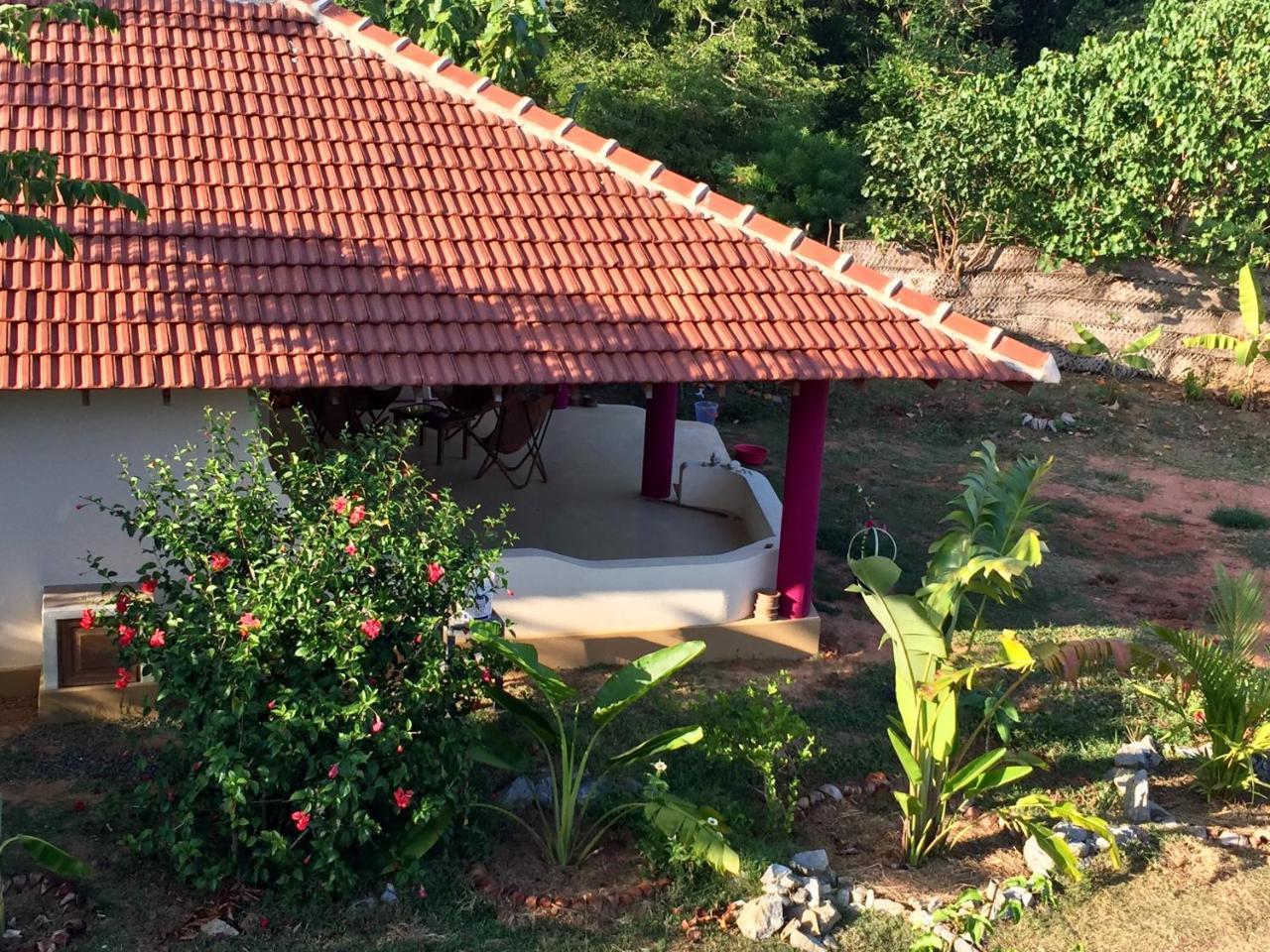 Ferienwohnung Sunshine Cafe Tangalle Exterior foto